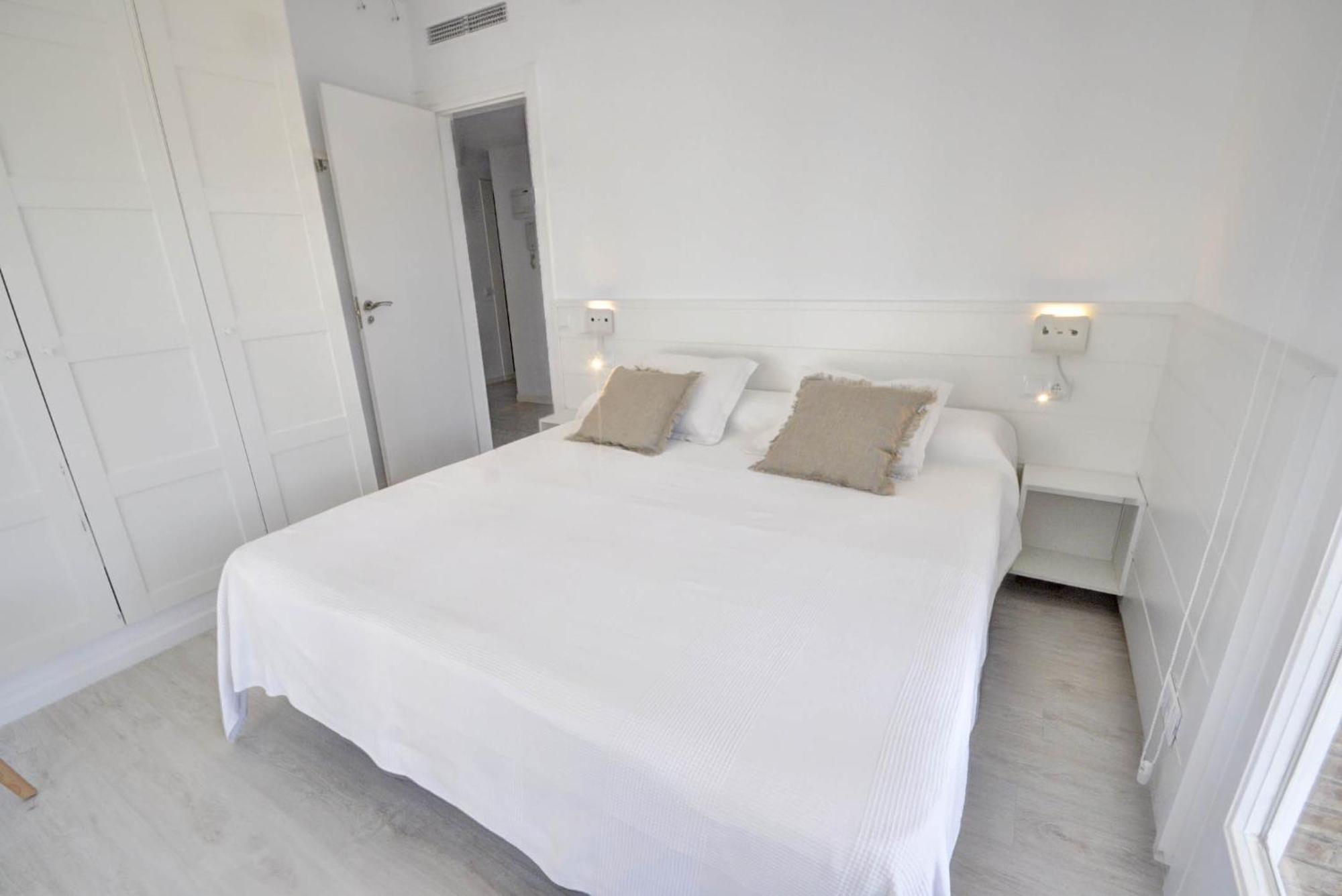The Luxor Apartment By Hello Homes Sitges Exterior photo